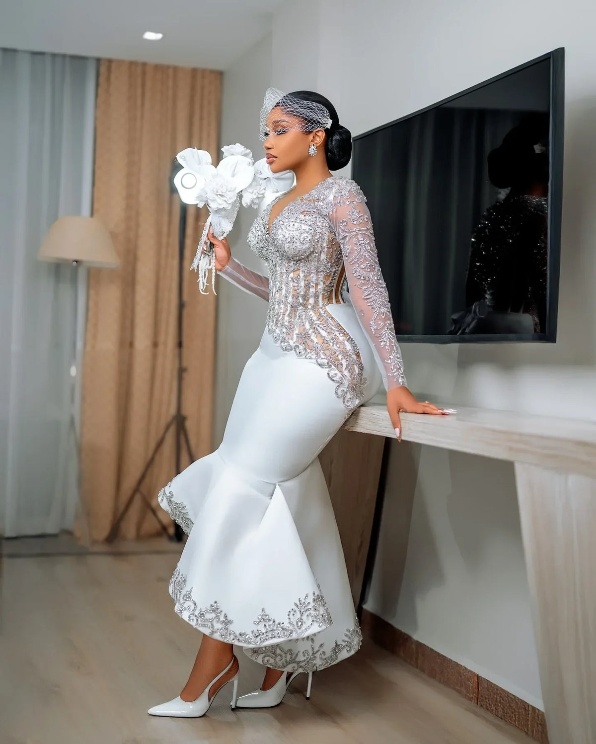 Customized African Long Sleeve Bride Dress Lace Beaded Mermaid