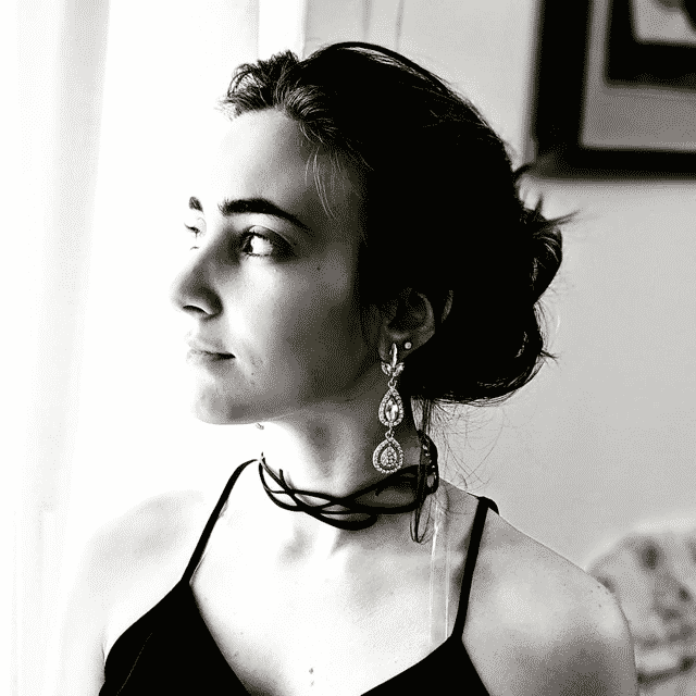 Wave Elegant Inner Tube Choker