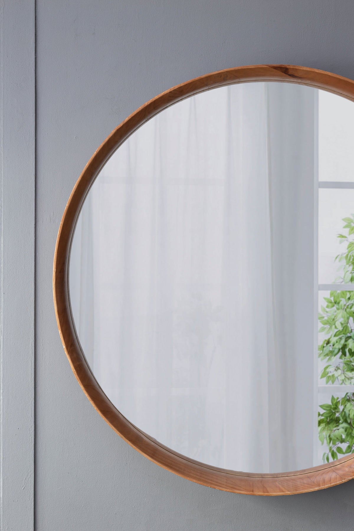 Round Brown Wood Frame Wall Mirror, 39.4 in