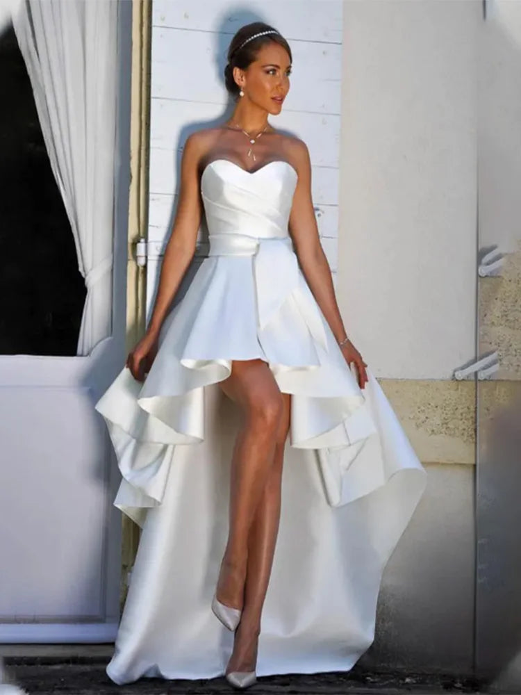 Simple Strapless Satin Wedding Dresses Short Front Long Back Sweetheart Lace up Beach Bridal Gown Elegant Robe de mariage